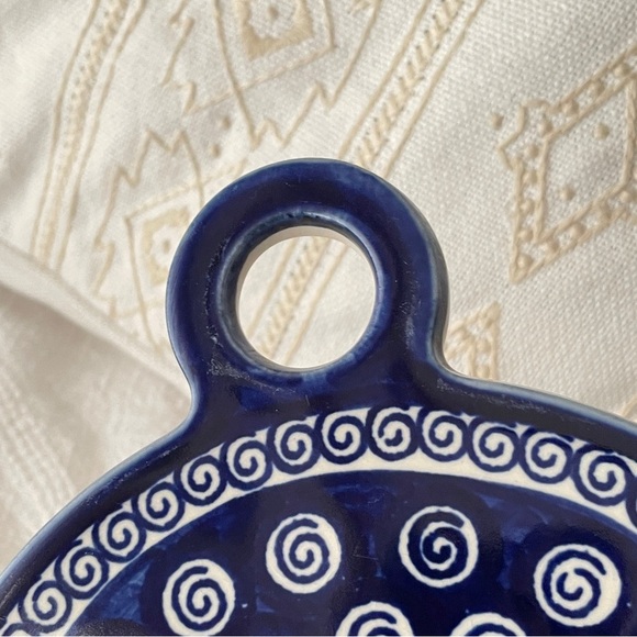 Boleslawaic Polish Pottery Swirl Ceramic Cheese / Cutting Board - Picture 2 of 7